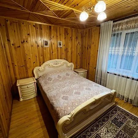 بيت ضيافة Marmarosy *